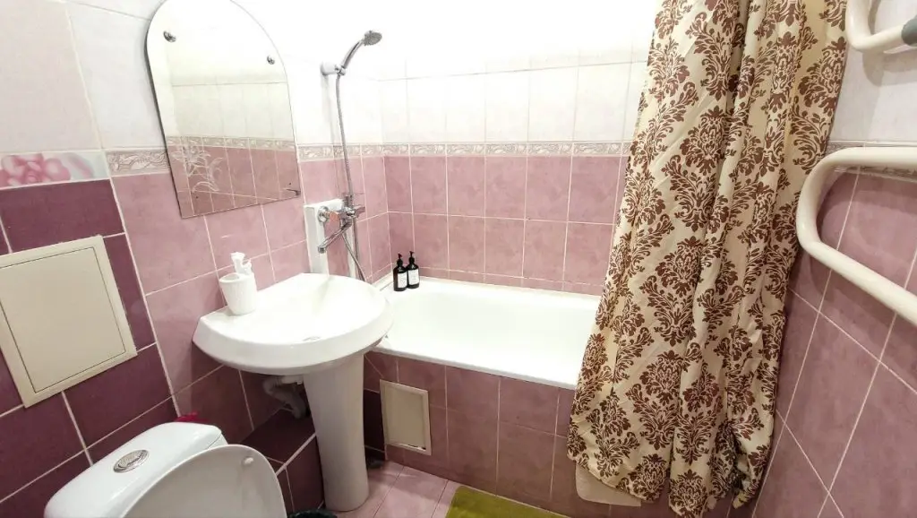 Кемерово: Na Ostrovskogo 23 Apartments