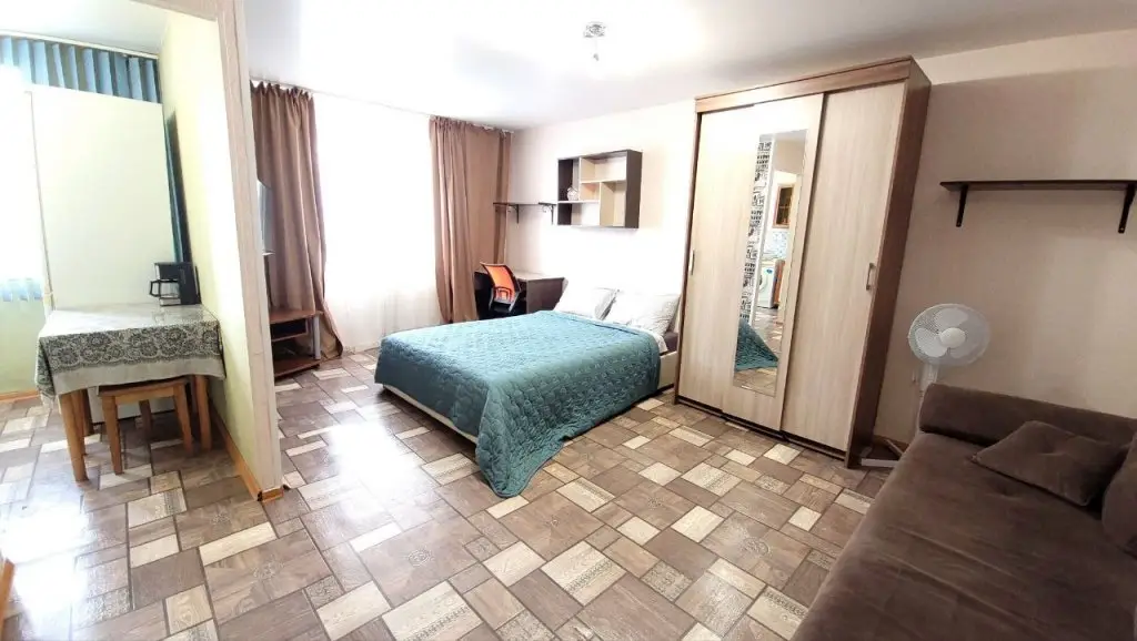 Кемерово: Na Ostrovskogo 23 Apartments