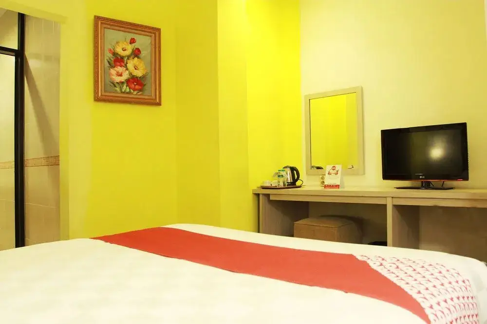 Джакарта: Belvena Hotel