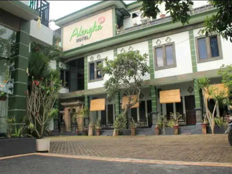 Матарам: Alengka Hotel