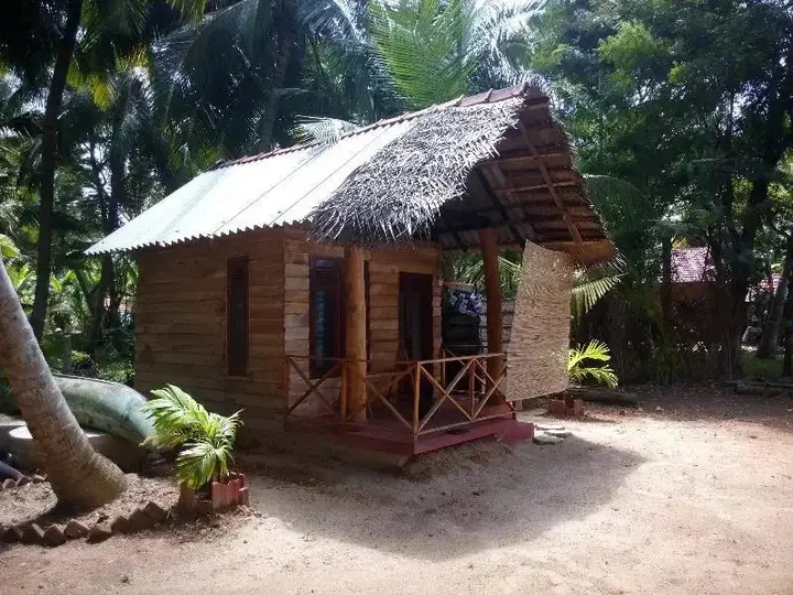 Вайккал: Negombo Beach Cabana 7 Bed & Breakfast
