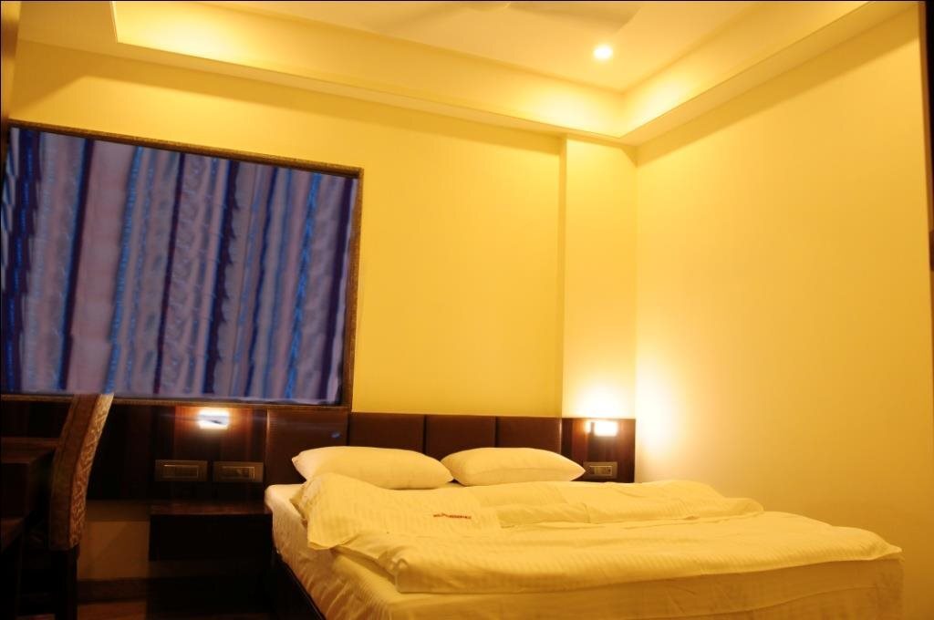Мангалур: Golden Residency