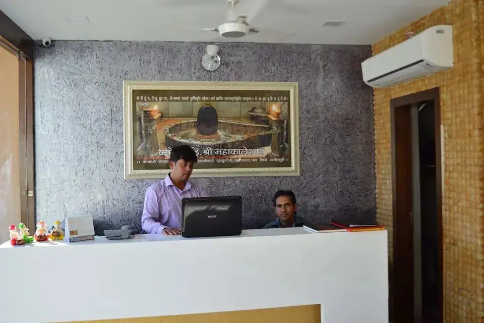 Hotel Omkar Palace — фото 1