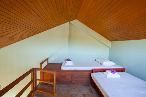 Айя-Напа: ANAP7 Othello House
