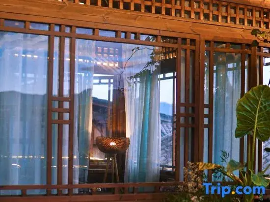 Лицзян: Zhiyun Residence | Lijiang Mufu Royal Garden Resort