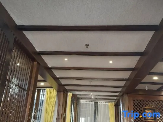 Лицзян: Zhiyun Residence | Lijiang Mufu Royal Garden Resort