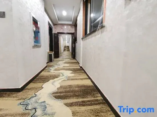 Цзясинь: Qinglv Hotel (Jiaxing Yuehe Ancient Street)