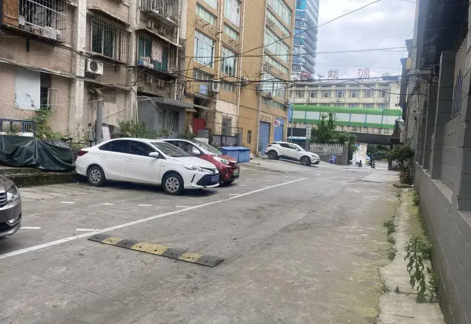 Гуйян: 7 Days Inn (Guiyang North Railway Station North Ruijin Road)
