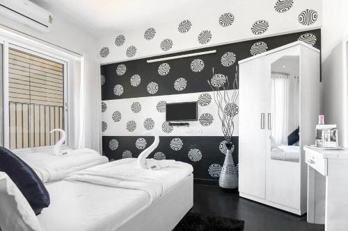 Мумбаи: Corporate Suite- 3 BHK Boriwali East