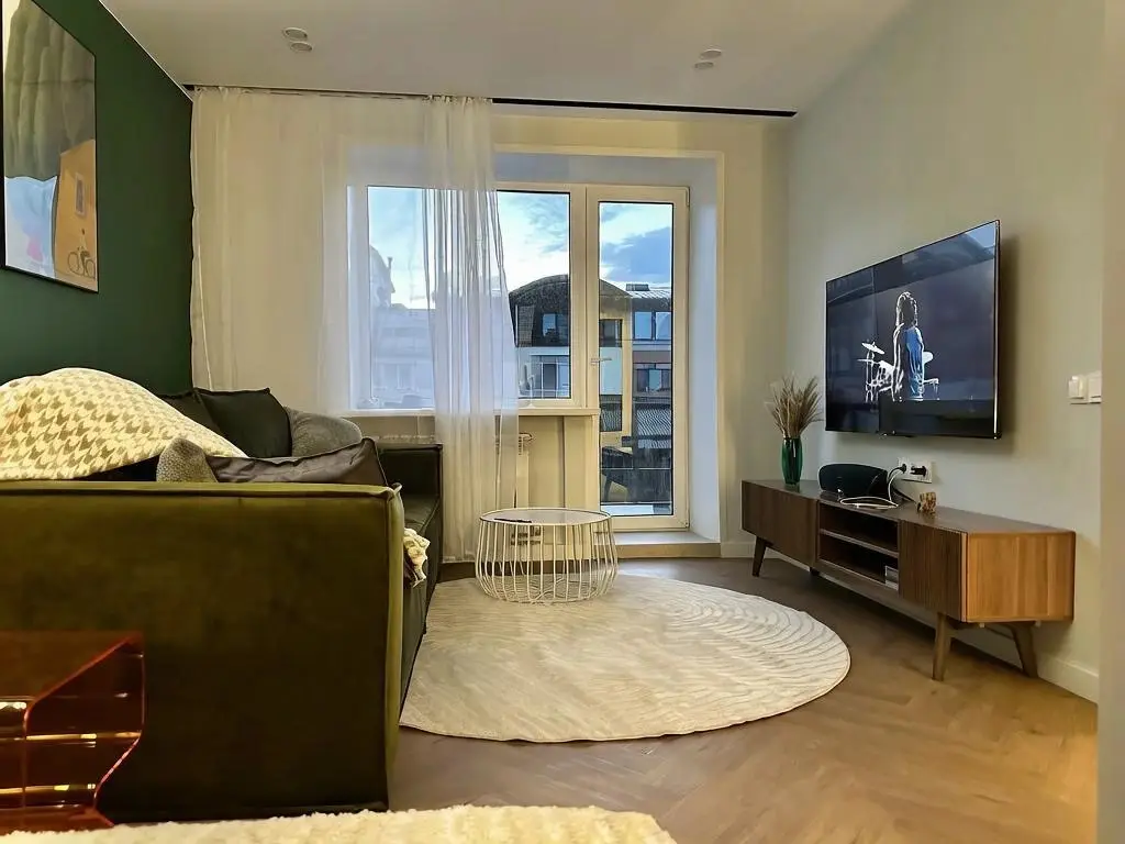 Ярославль: Апартаменты в самом сердце Ярославля Ушинского 12а