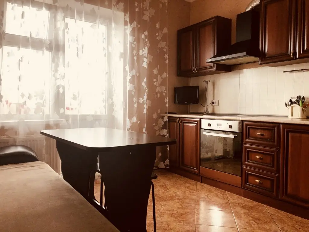Краснодар: Kvartiryi Na Sutki Apartments