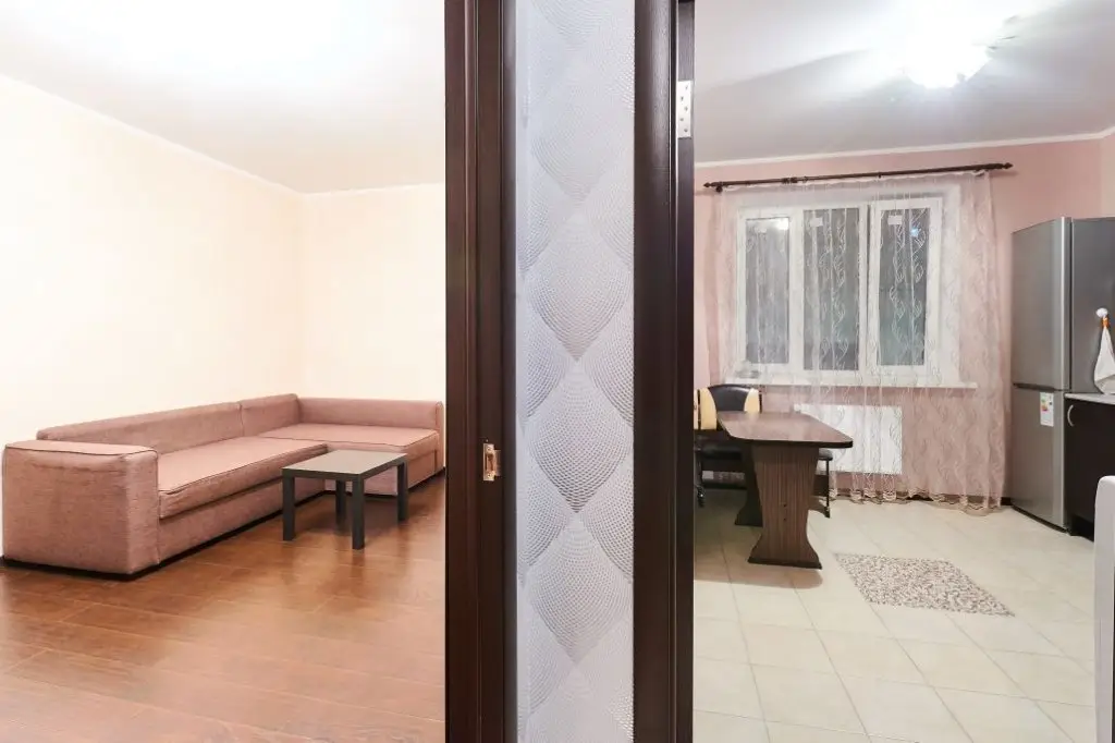 Краснодар: Kvartiryi Na Sutki Apartments