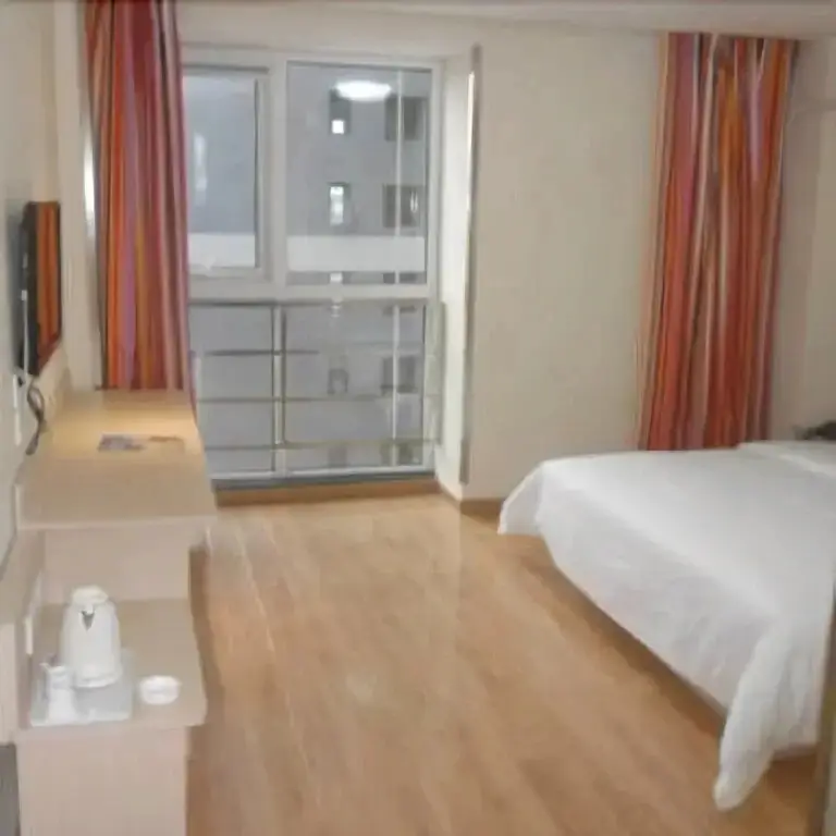 7Days Inn Qingdao Huangdao District Lianghe Road Haishui Baths — фото 1