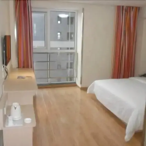 7Days Inn Qingdao Huangdao District Lianghe Road Haishui Baths — фото 1