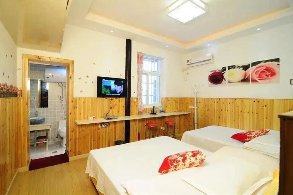 Цзясинь: Xitang Shuimo Lanting Inn