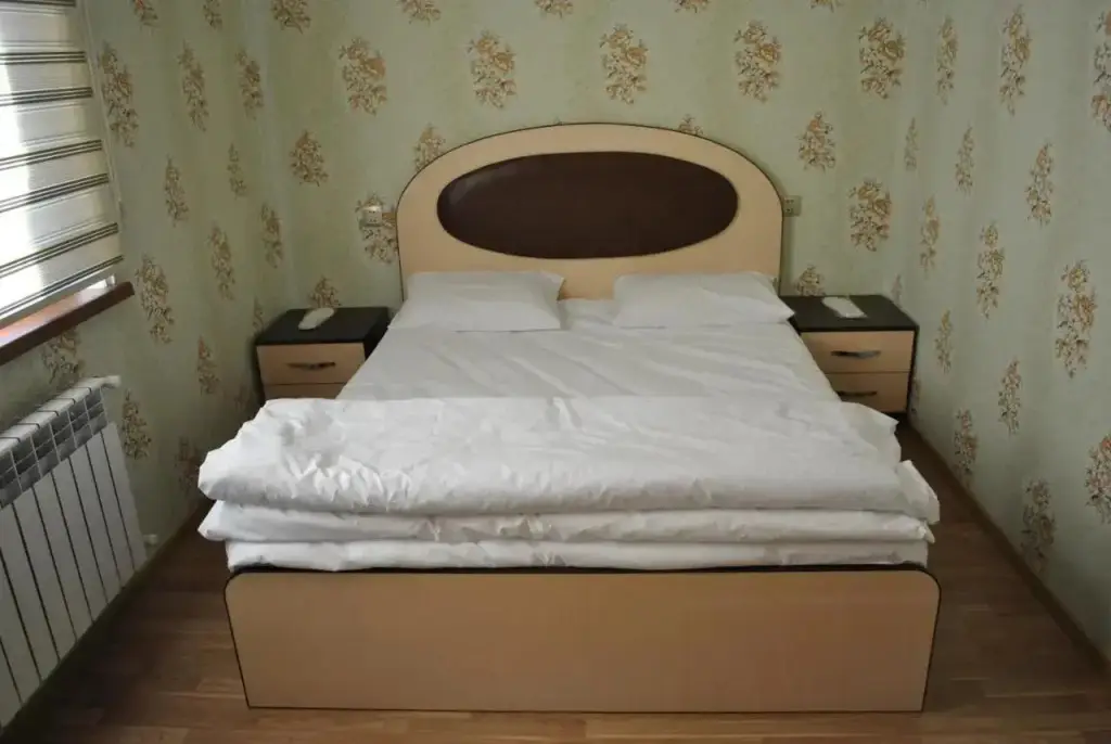 Шеки: Kepez qonaq evi
