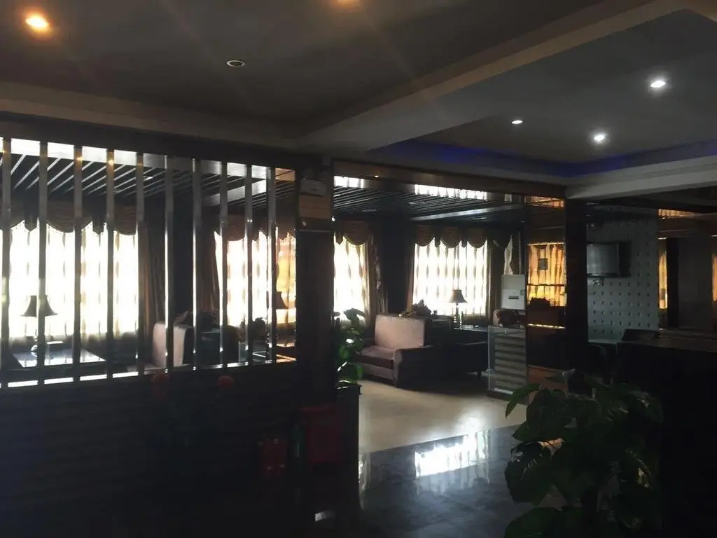 Нанкин: Outai Business Fast Hotel Lukou Boutique