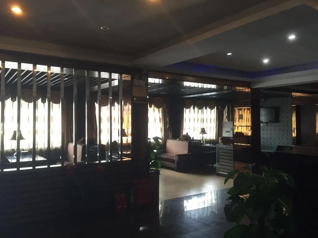Нанкин: Outai Business Fast Hotel Lukou Boutique
