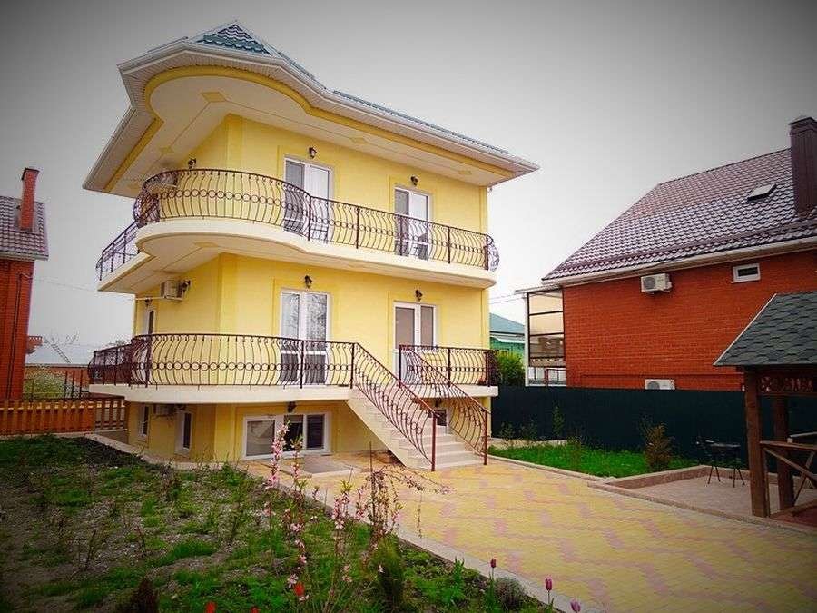 Leonat Guest House — фото 1