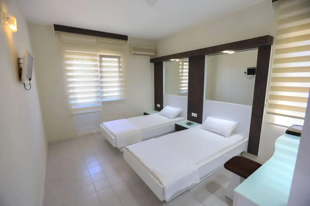 Адрасан: Albos Hotel