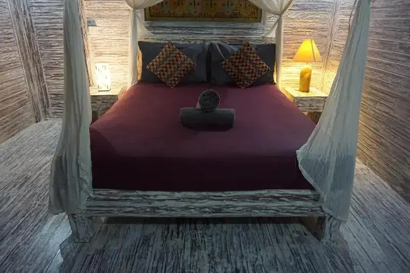 Лембонган-Айленд: Naturale Huts Villas
