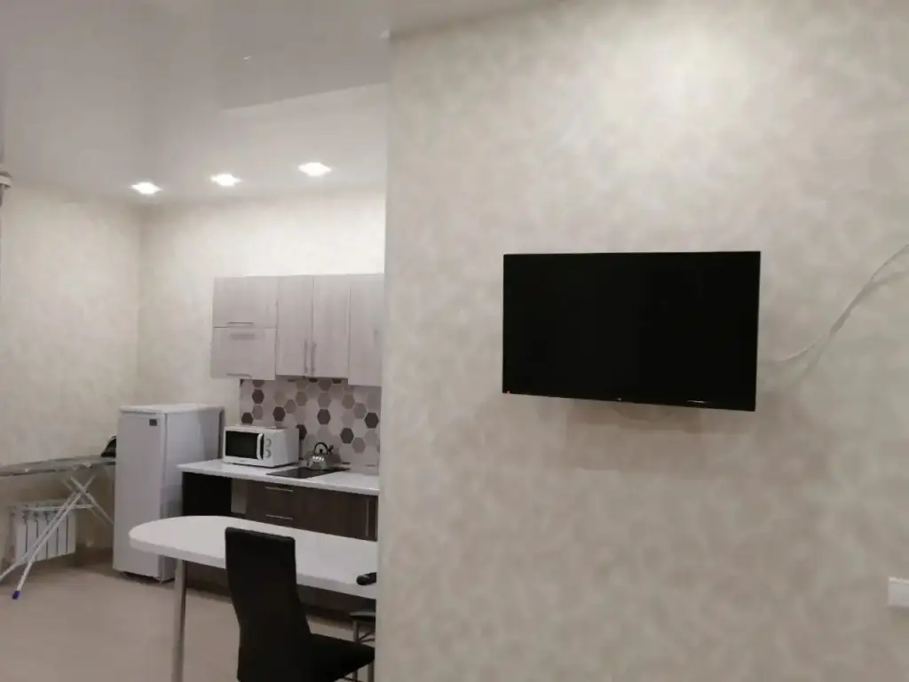 Иркутск: Апартаменты Like Home Красных Мадьяр 14
