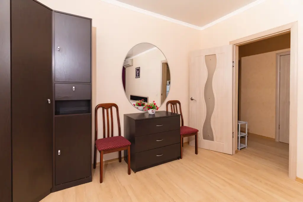 Оренбург: Апартаменты LikeHome на Транспортной 16/3