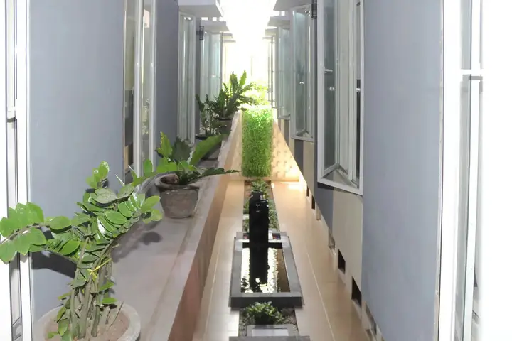 Матарам: ZEN Rooms Mataram Airlangga