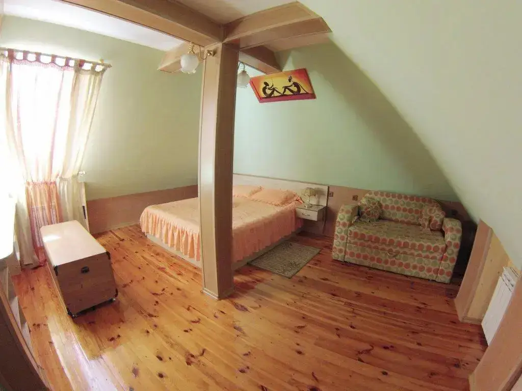 Алушта: Guest House on Artilleriyskaya