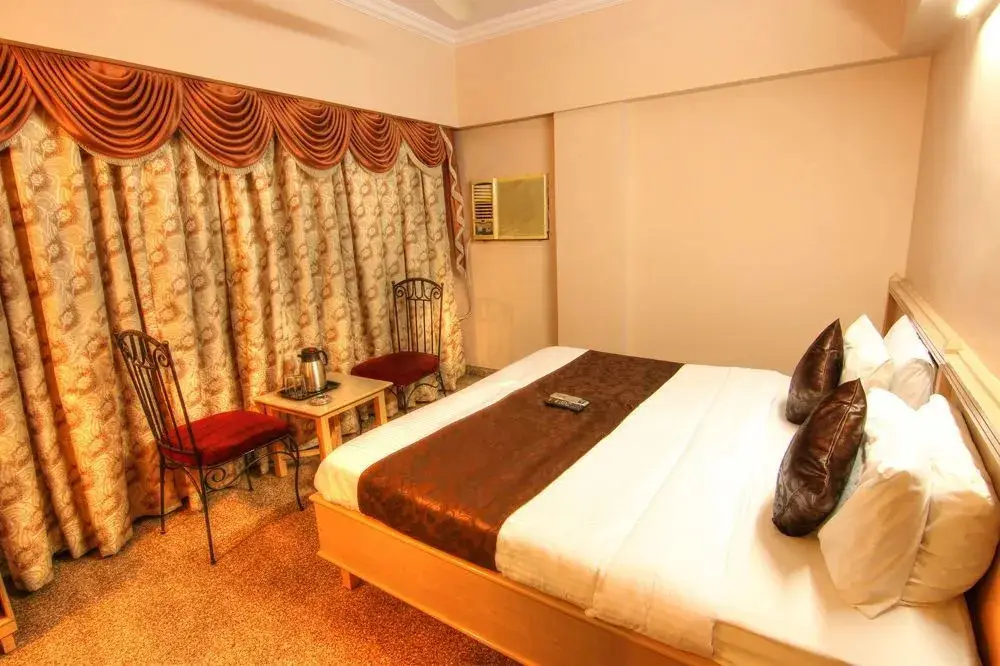 Мумбаи: OYO Rooms Goregaon East Station