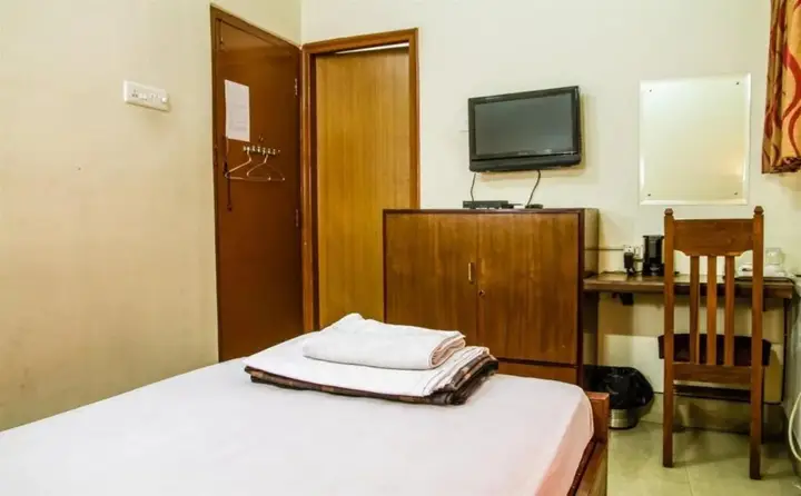 Колката: ZO Rooms Gol Park