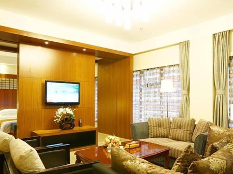 Пекин: Chang An East Hotel