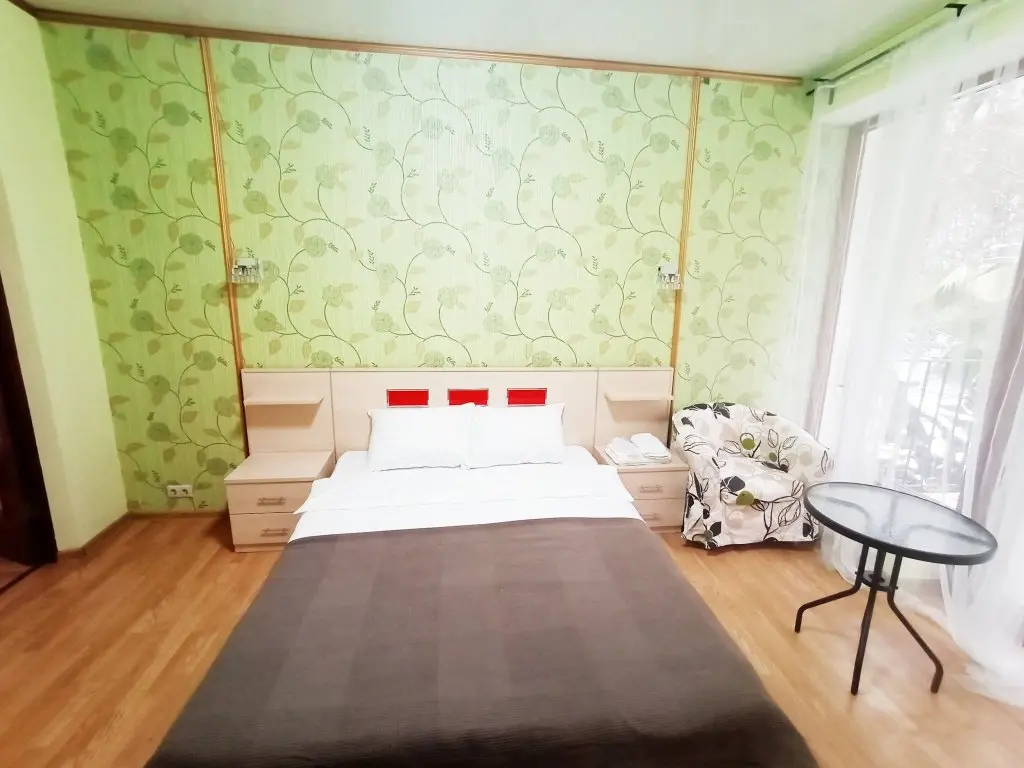 Сочи: Гостевой Дом Liverpool