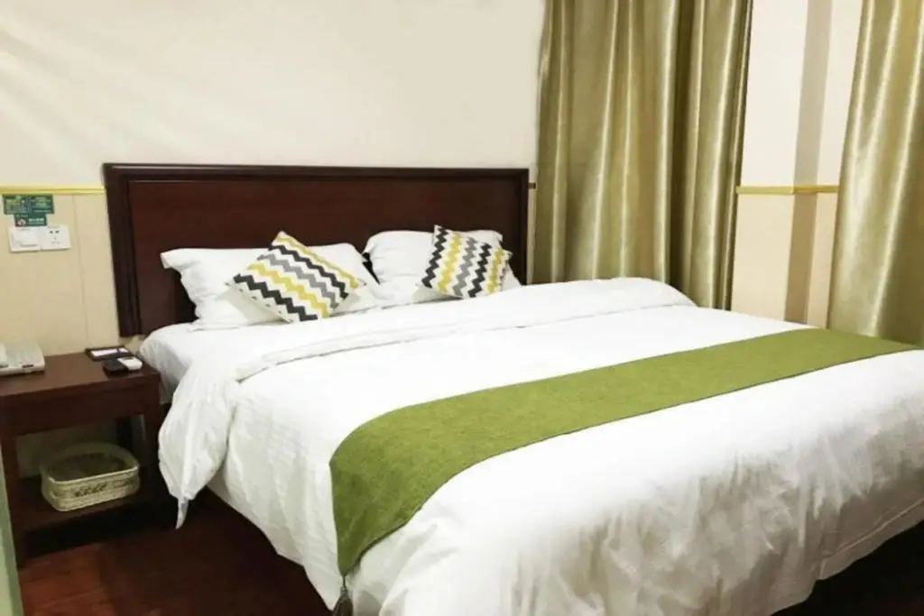 Шанхай: Greentree Inn Middle Fuxing Road Xintiandi Branch