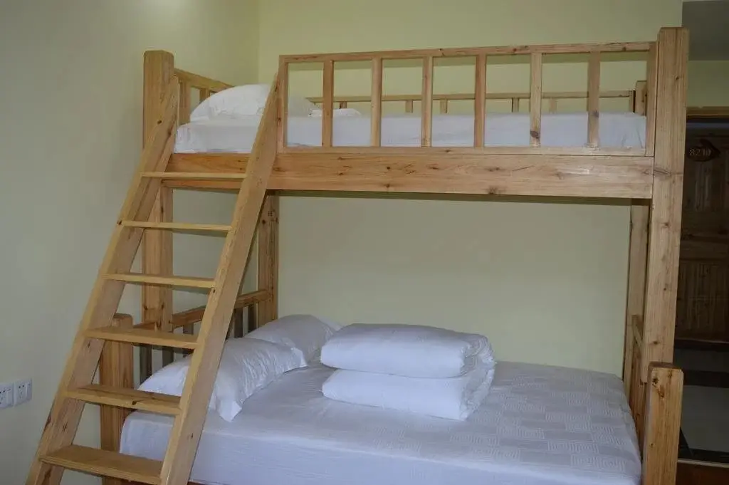 Чжанцзяцзе: Qingfengge Hostel