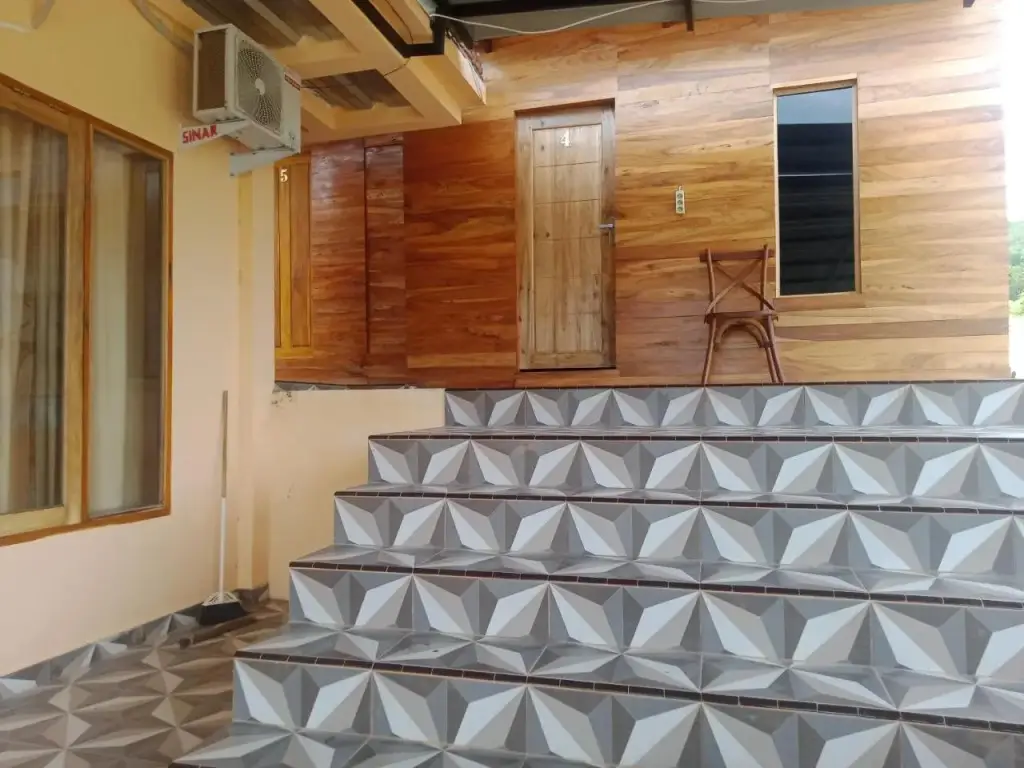Бира: Marcell guest house