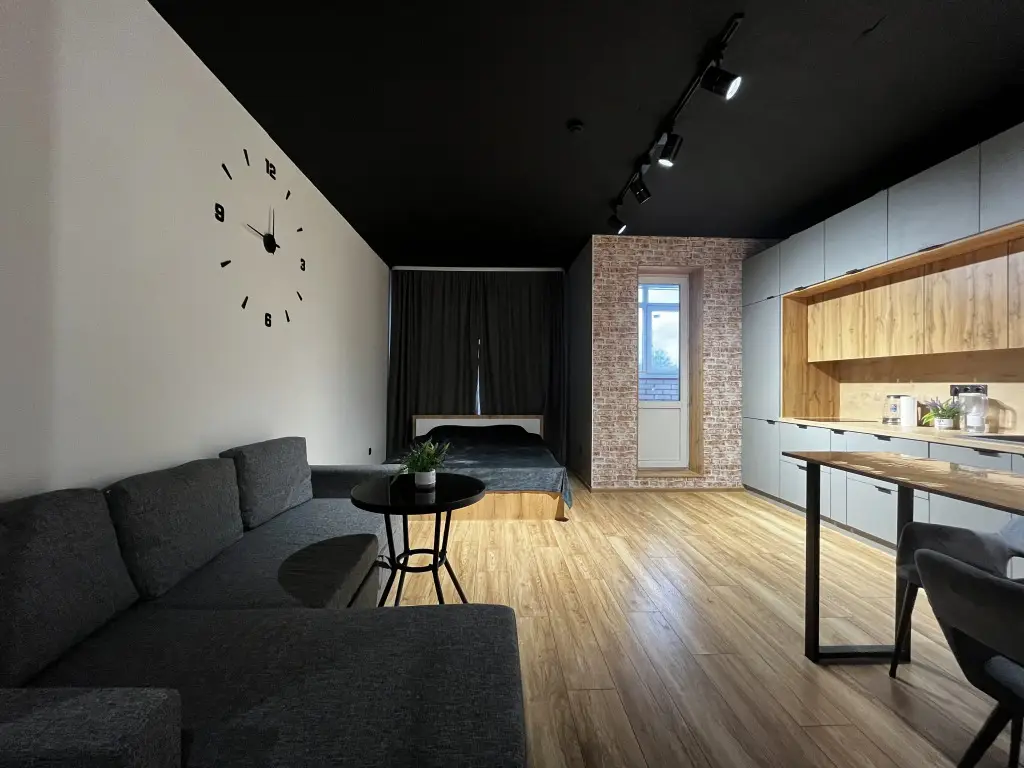 Апартаменты Loft на Шухова — фото 1