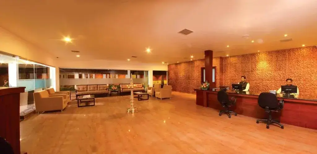 Атирапалли: Eastend Clayhouse Chalakudy