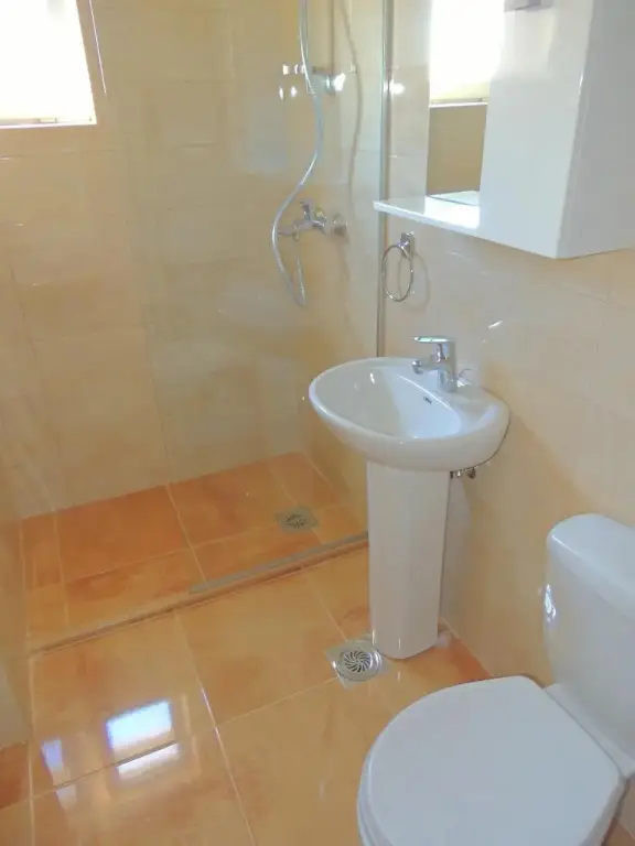 Бечичи: Guest House Jelena