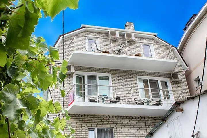 Геленджик: Гостевой Дом Lovely Place