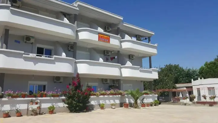 Ульцинь: Apartments Daris