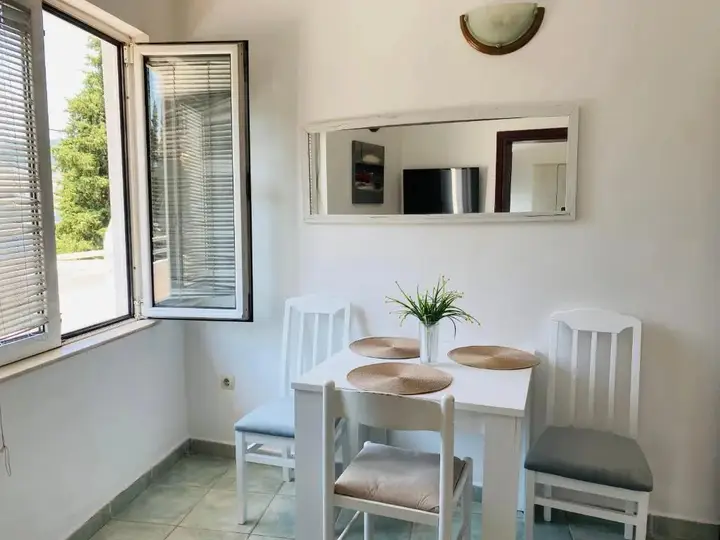 Херцег-Нови: Apartmani Ilić