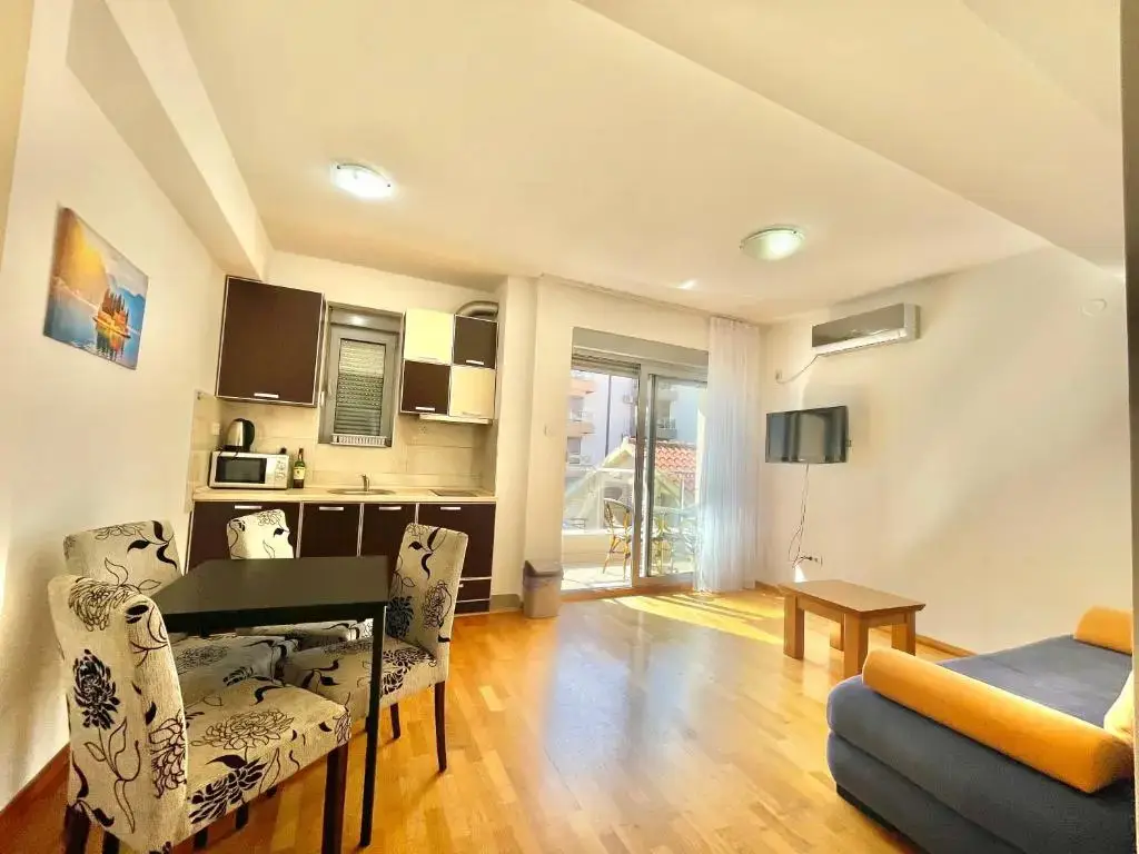 Будва: Apartments Marina City