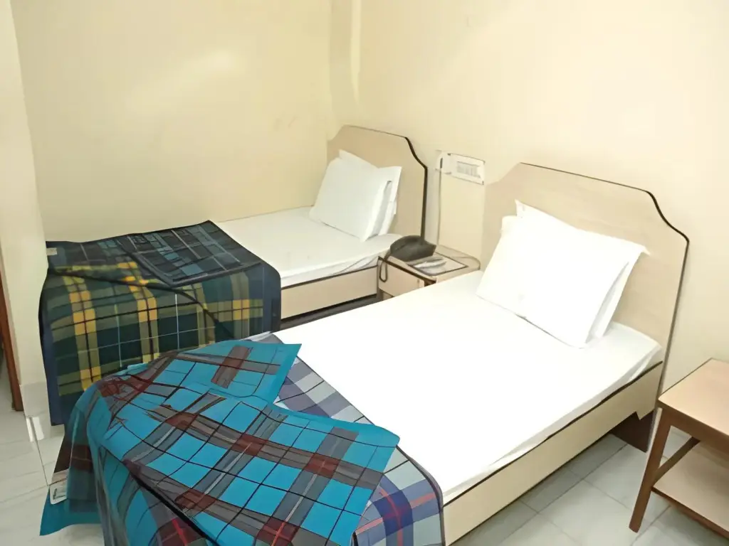 Колката: Bhagirithi Guest House