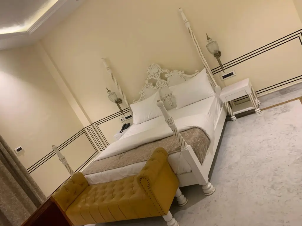Фатехпур-Сикри: Hotel Om Complex