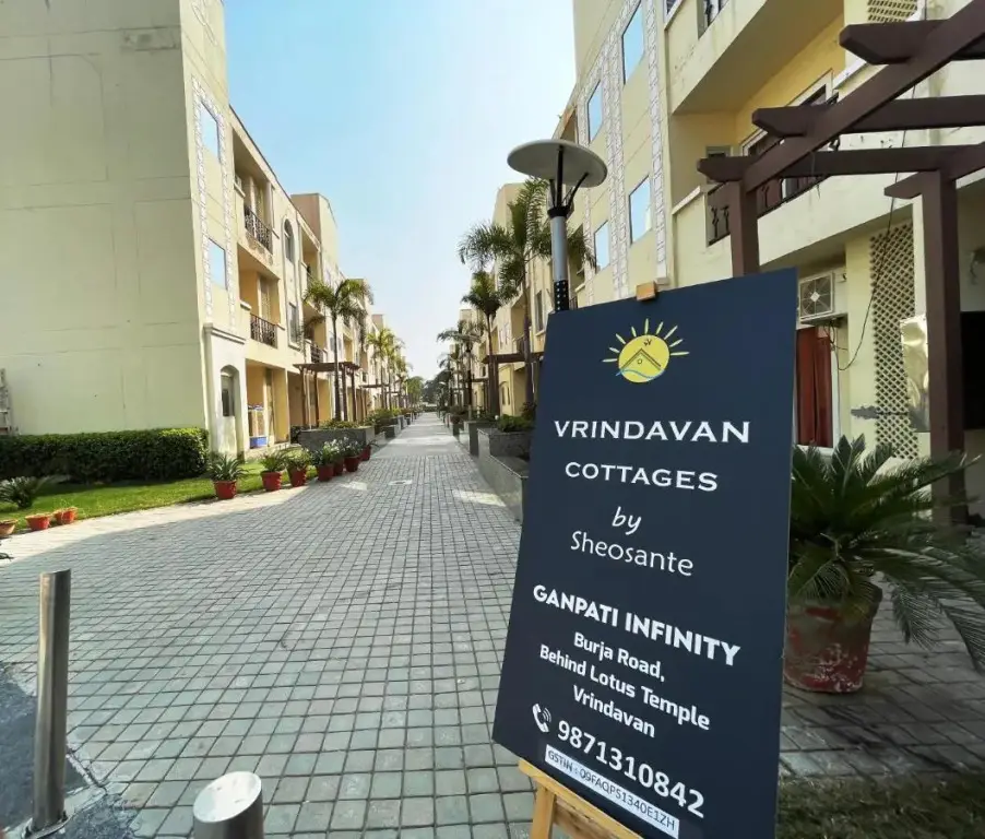 Матхура: Home-Like Ganpati Infinity Resort