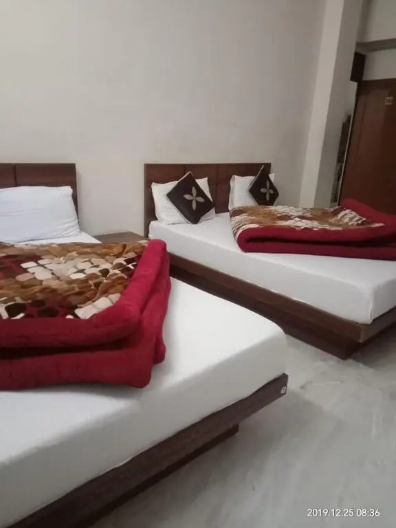 Джайпур: Hotel Hardik Palace