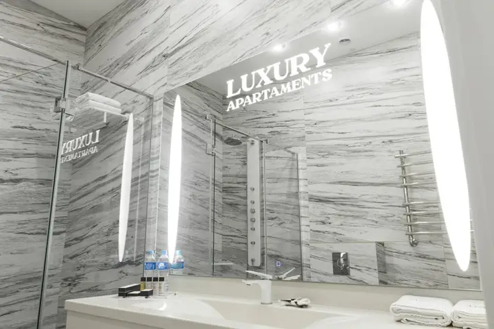 Бийск: Апартаменты Luxury 3