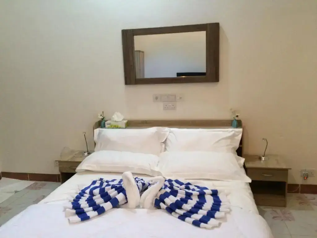 Гули: Lagoon Beach Veli