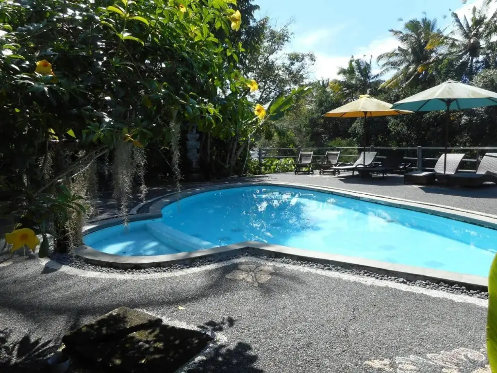 Сидемен: Tepi Sungai Guest House